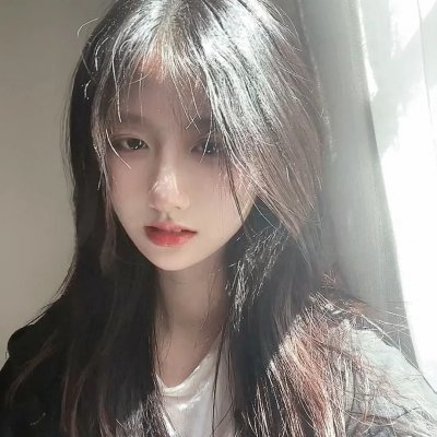 坡道上的红屋顶